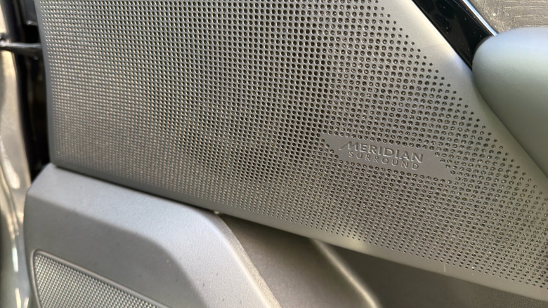 Land Rover Range Rover Velar 2.0 D200 MHEV Autobiography 5dr Auto [Revised] Diesel Estate